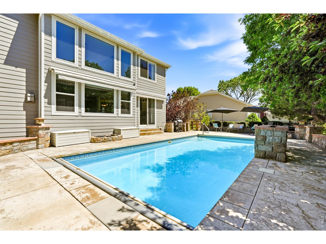 11725 Pleasant Hl