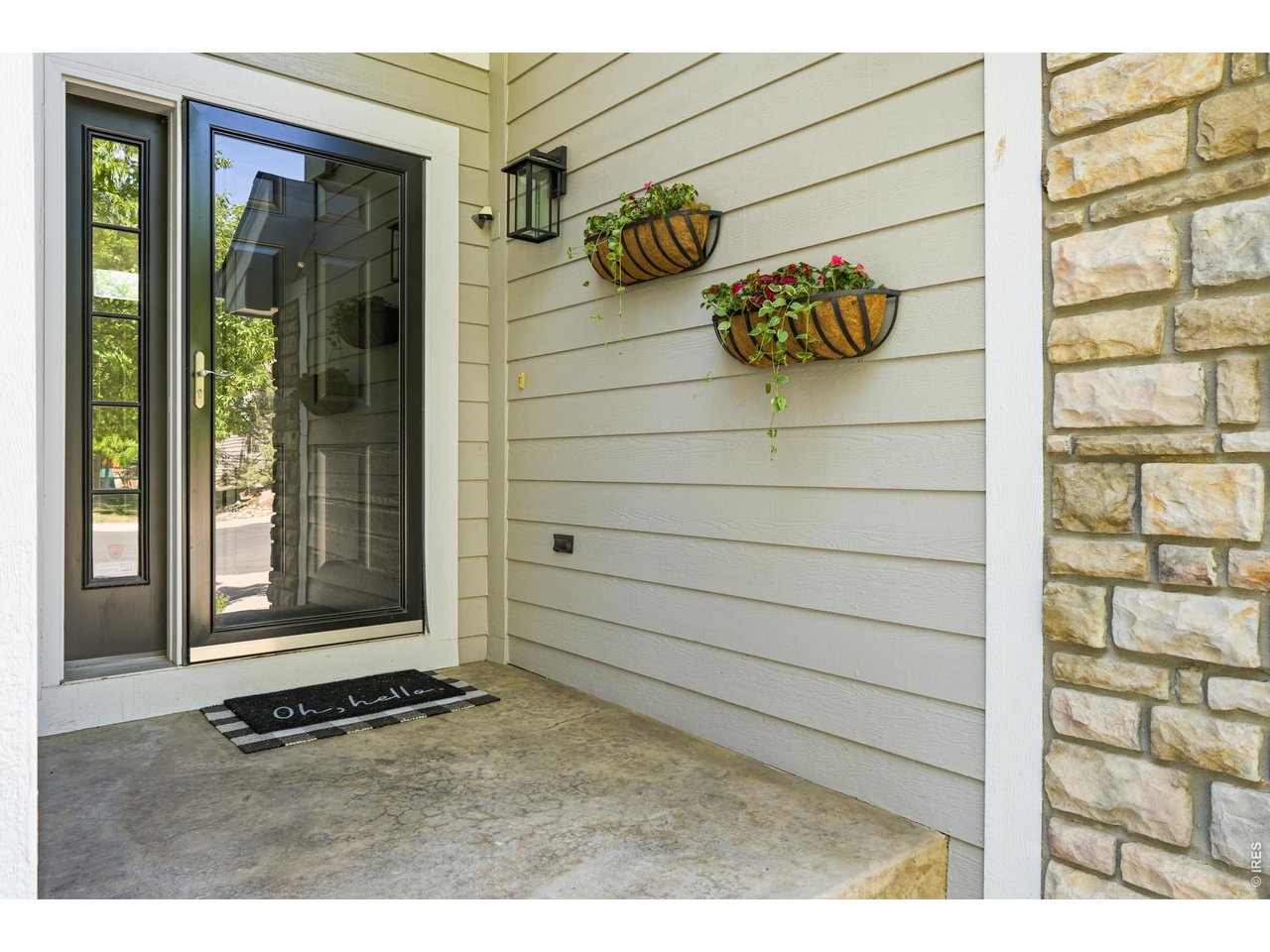 11725 Pleasant Hl