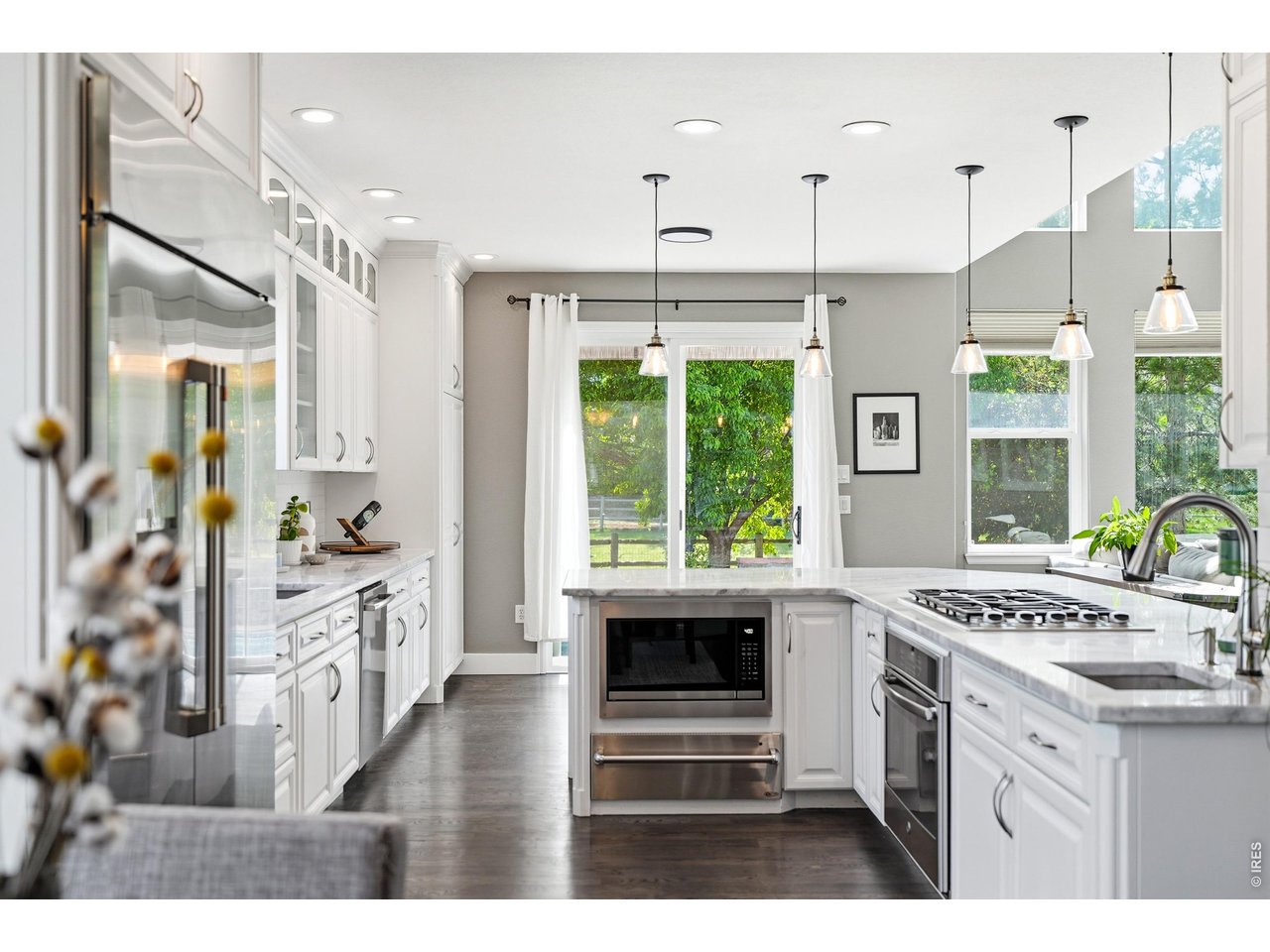 11725 Pleasant Hl