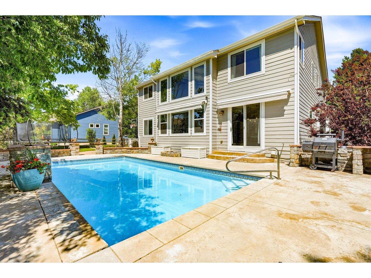 11725 Pleasant Hl