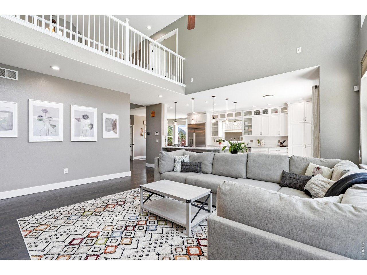 11725 Pleasant Hl