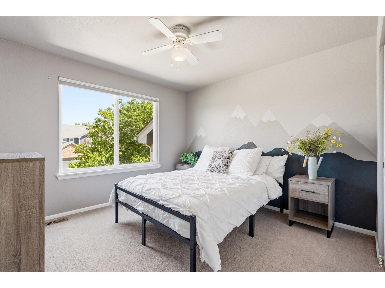 11725 Pleasant Hl