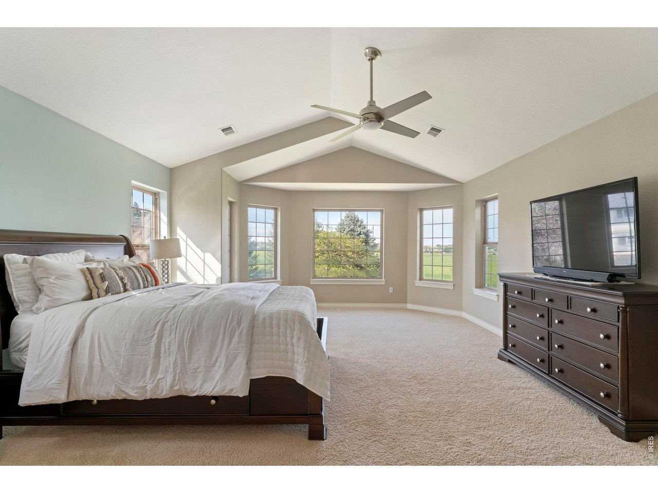 1757 Montgomery Cir