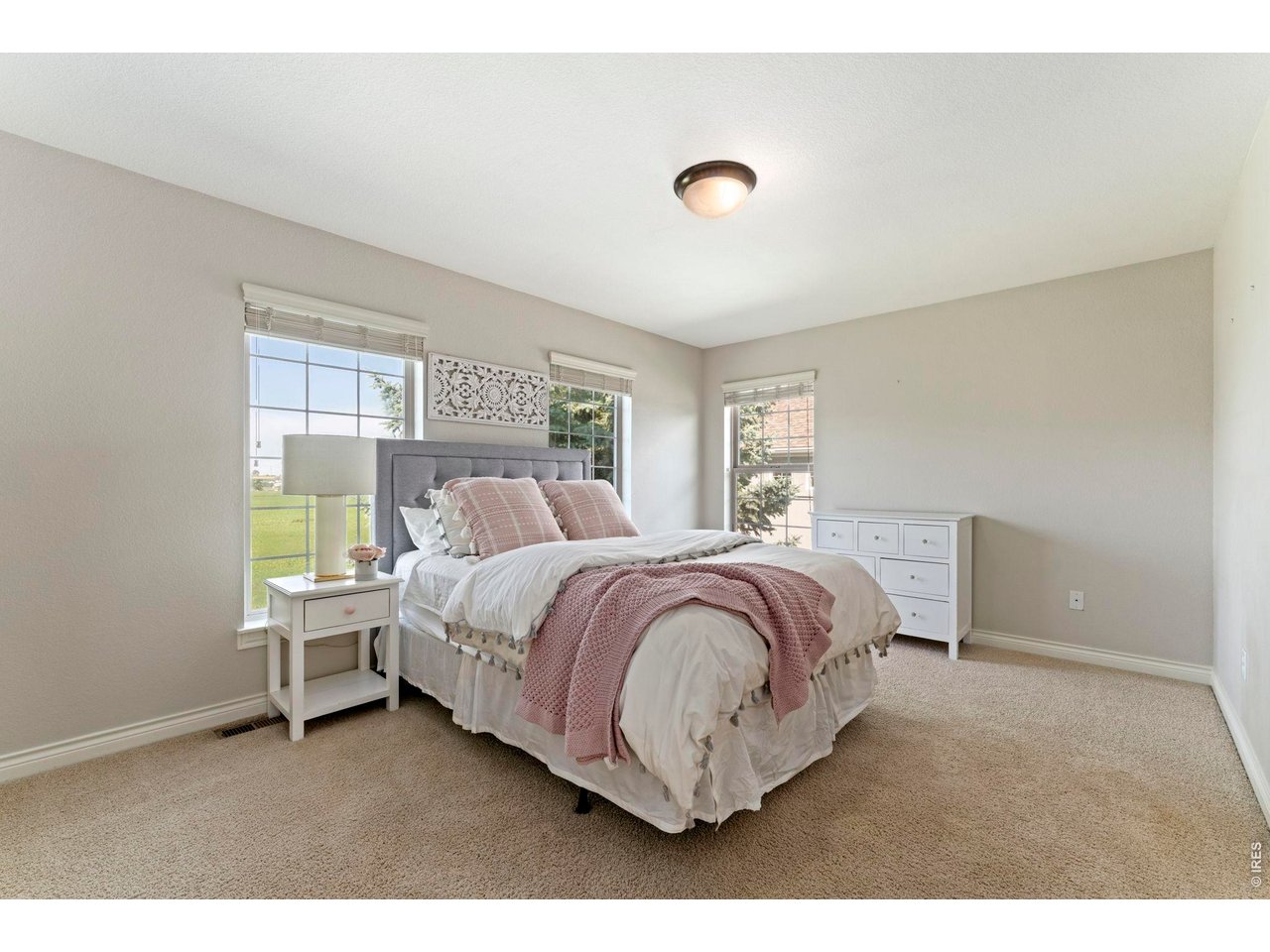 1757 Montgomery Cir