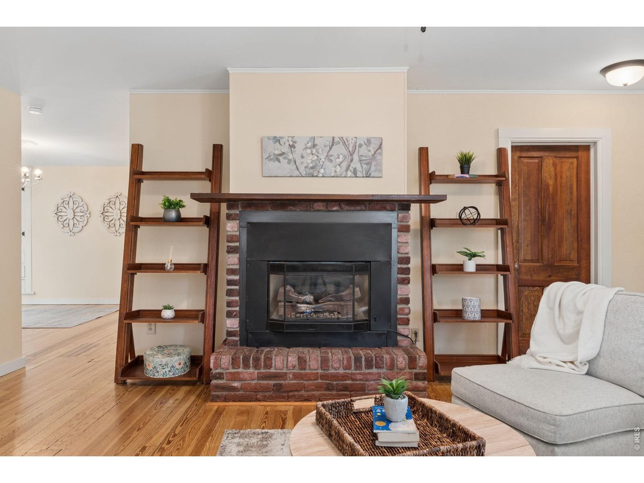 638 Welch Ave