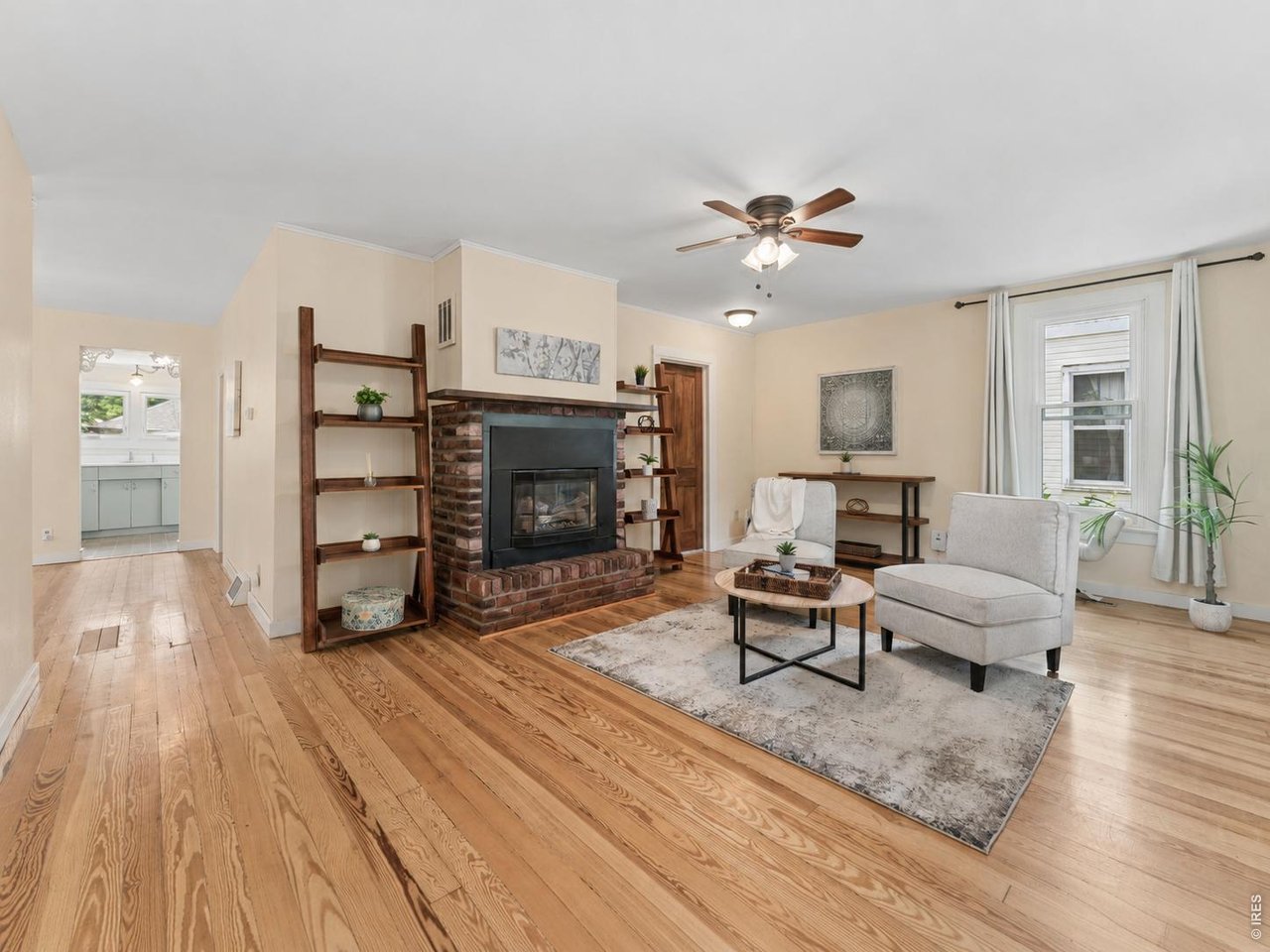 638 Welch Ave