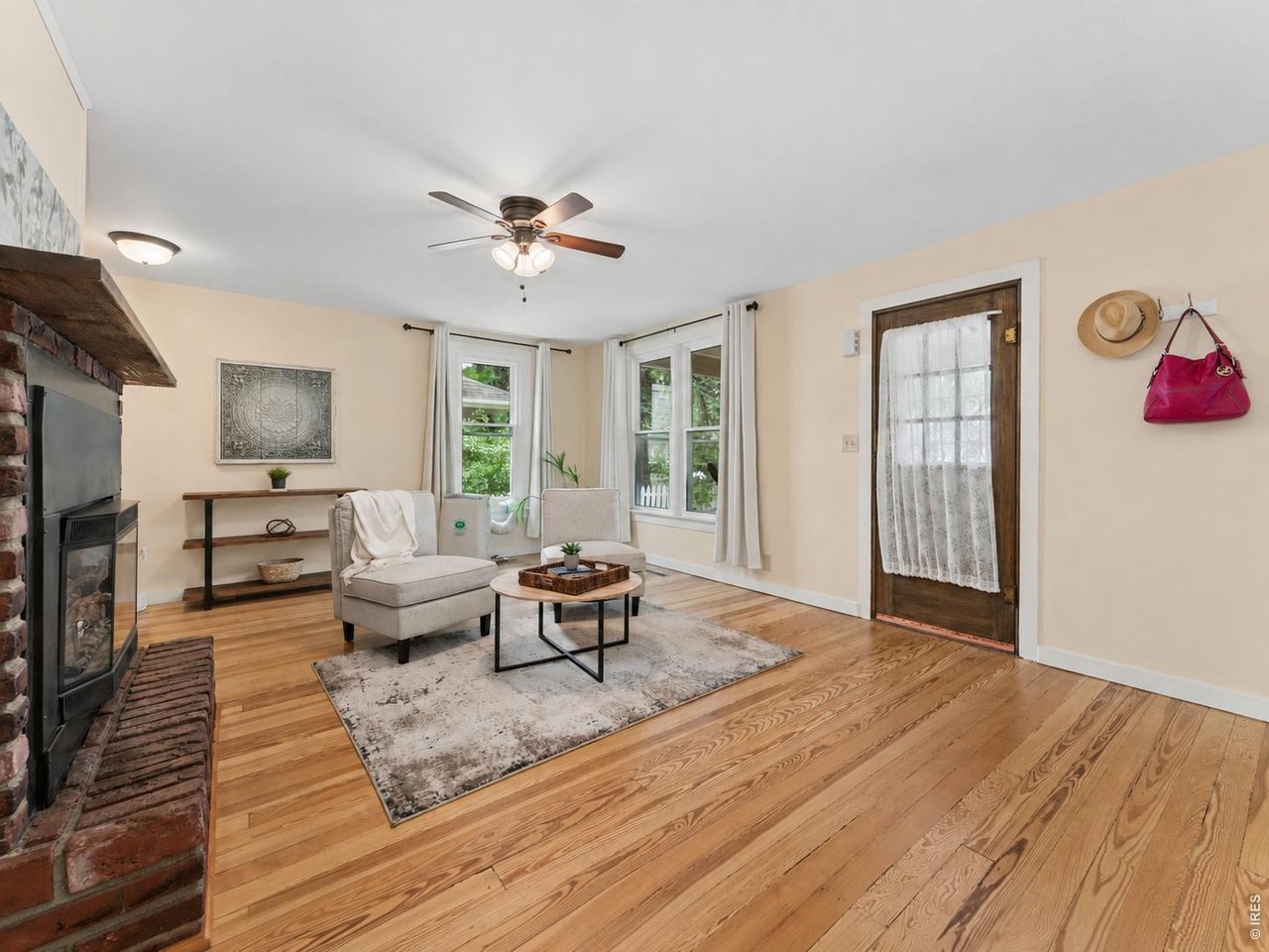 638 Welch Ave