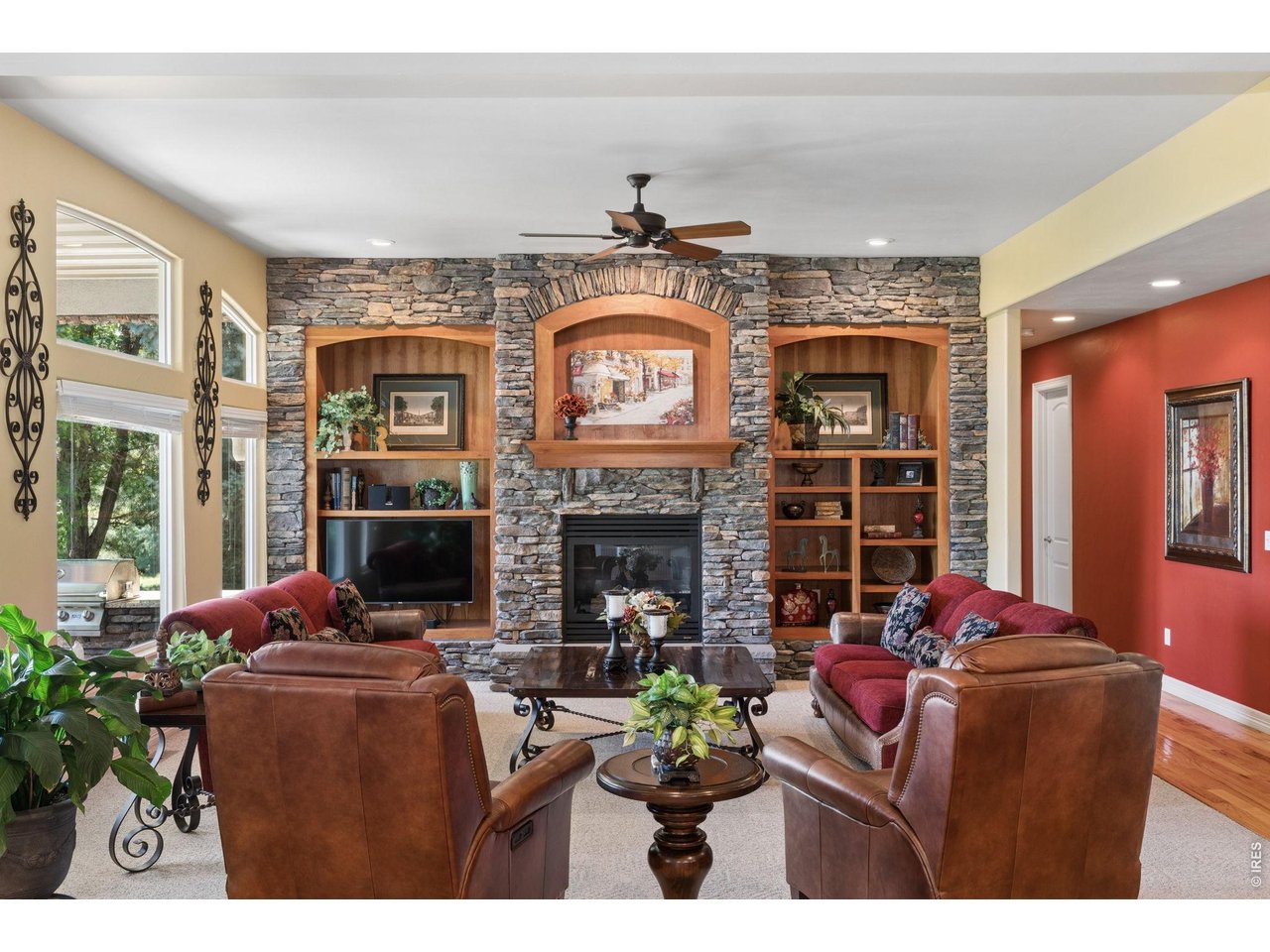 1848 Sundance Dr