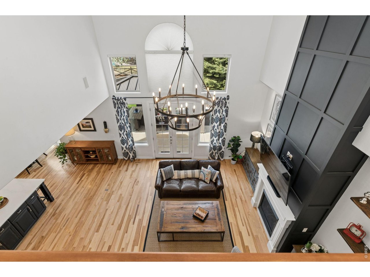 1744 Montgomery Cir