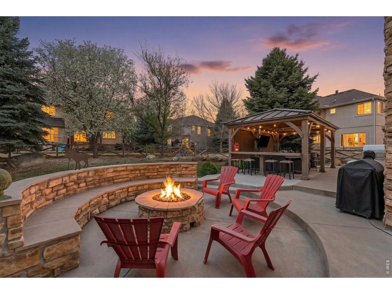 1744 Montgomery Cir