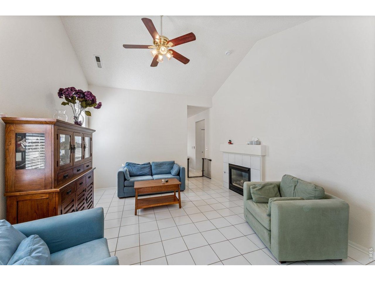 23 Gaviota Ave