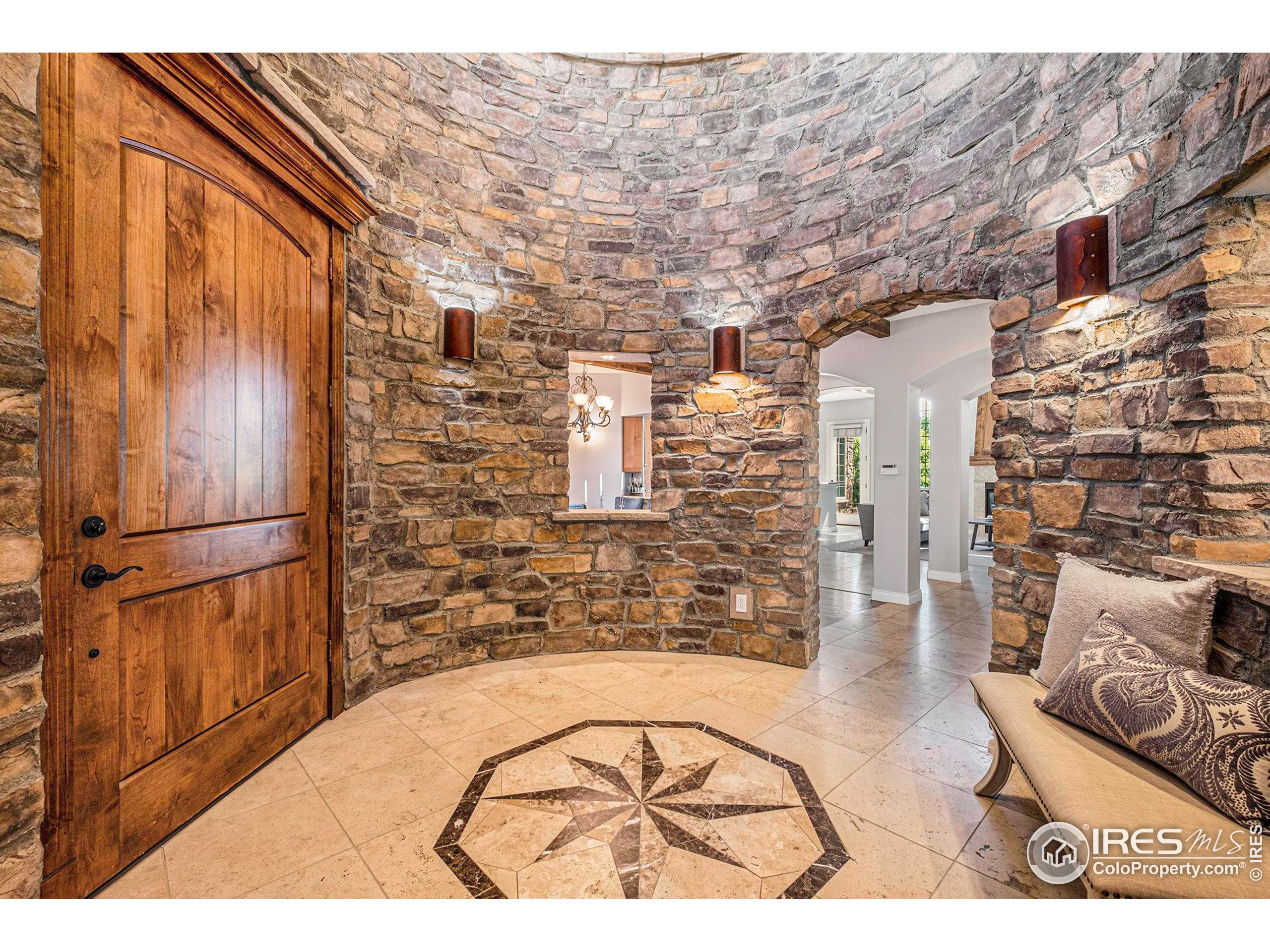 1669 Stardance Cir