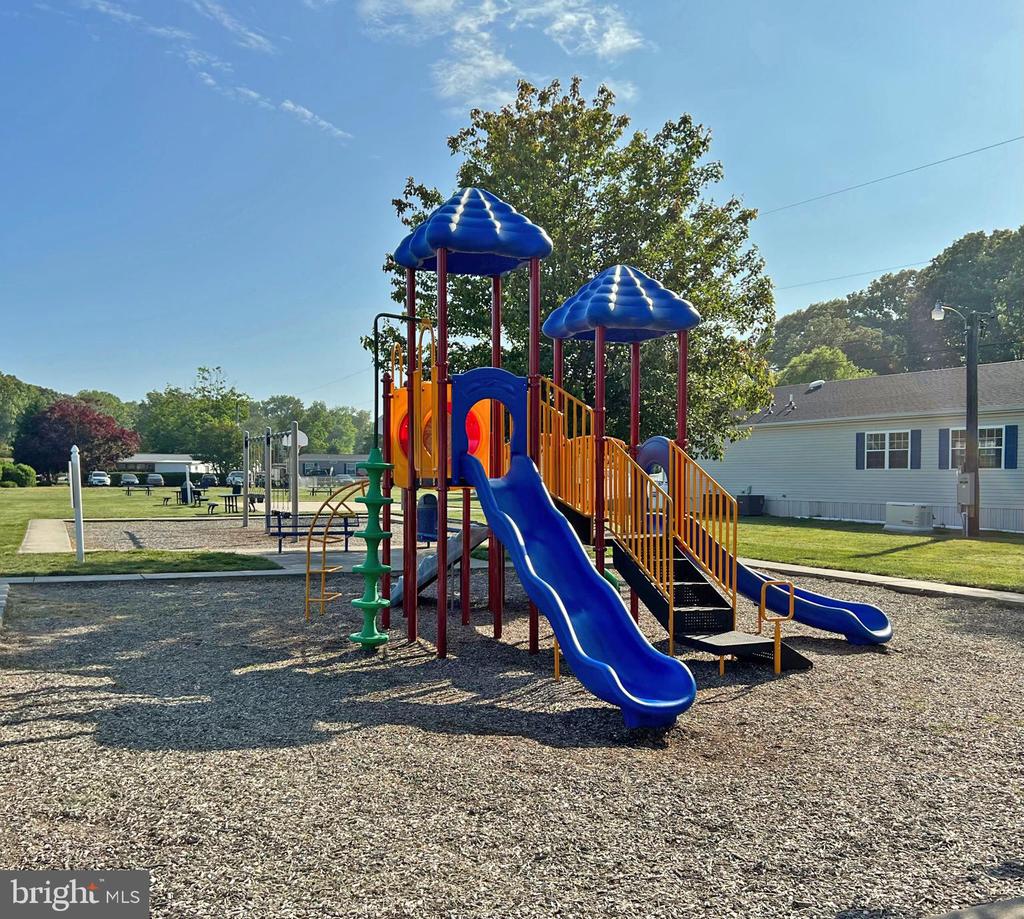 20087 ATLANTIC AVENUE F-105