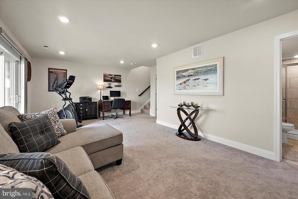 35372 WRIGHT WAY