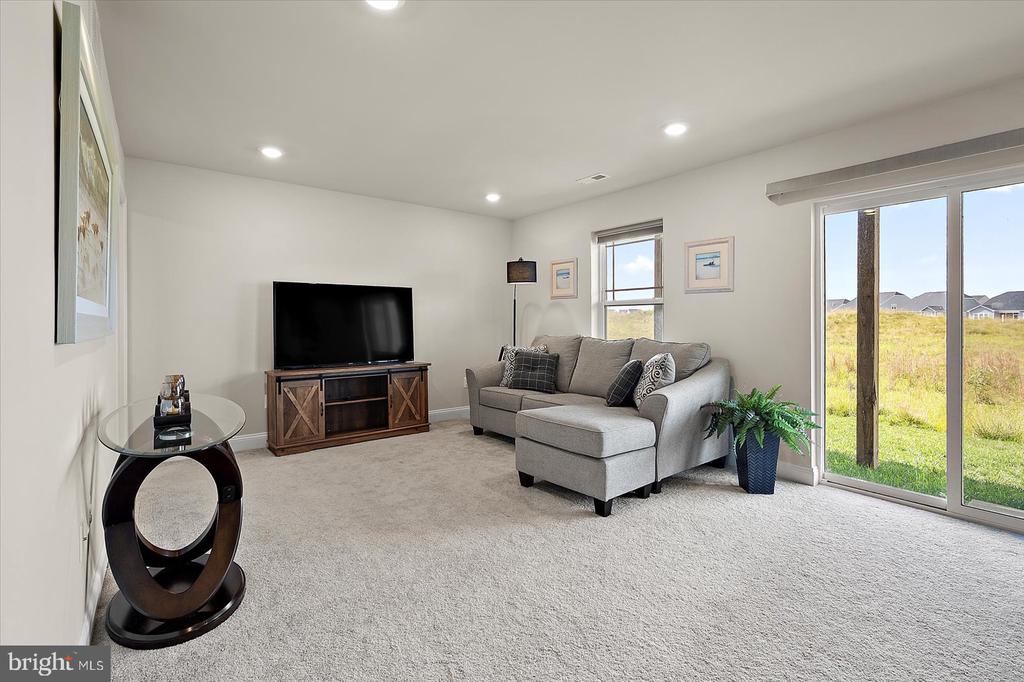 35372 WRIGHT WAY