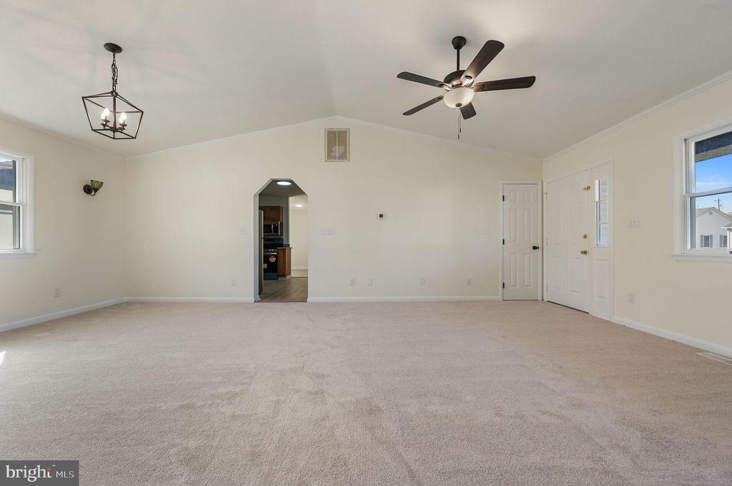 36733 W POND CIRCLE