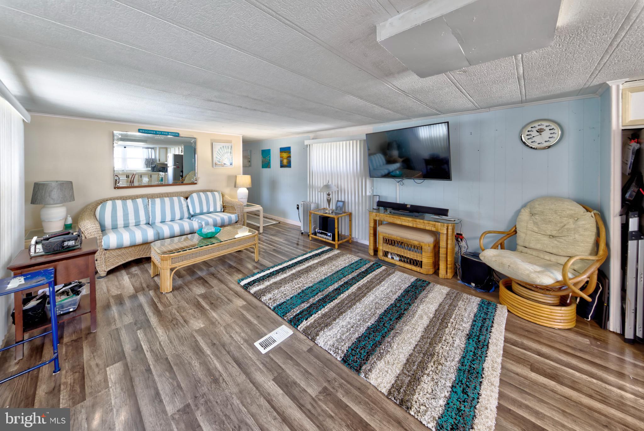 19989 CENTER AVENUE D95