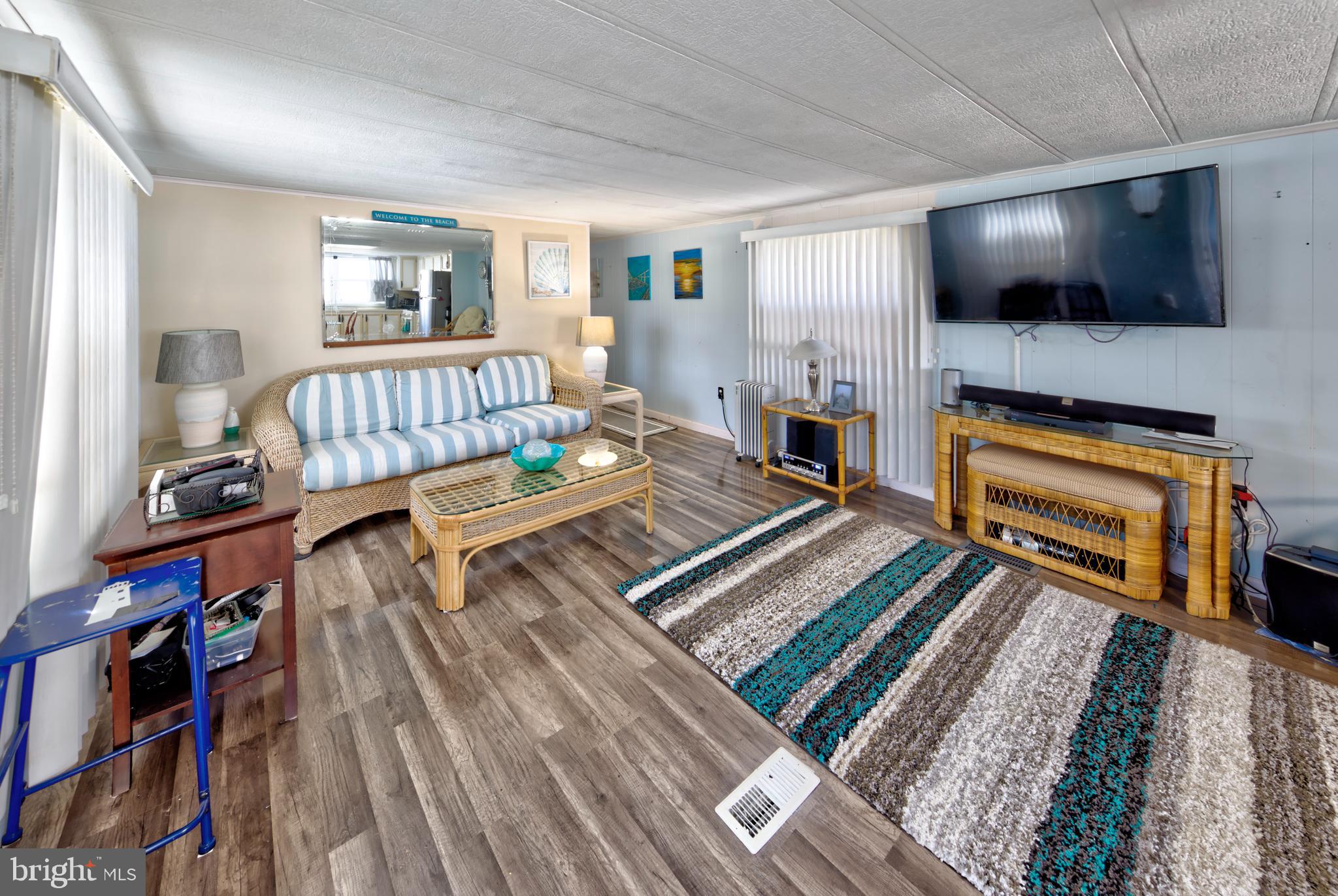 19989 CENTER AVENUE D95