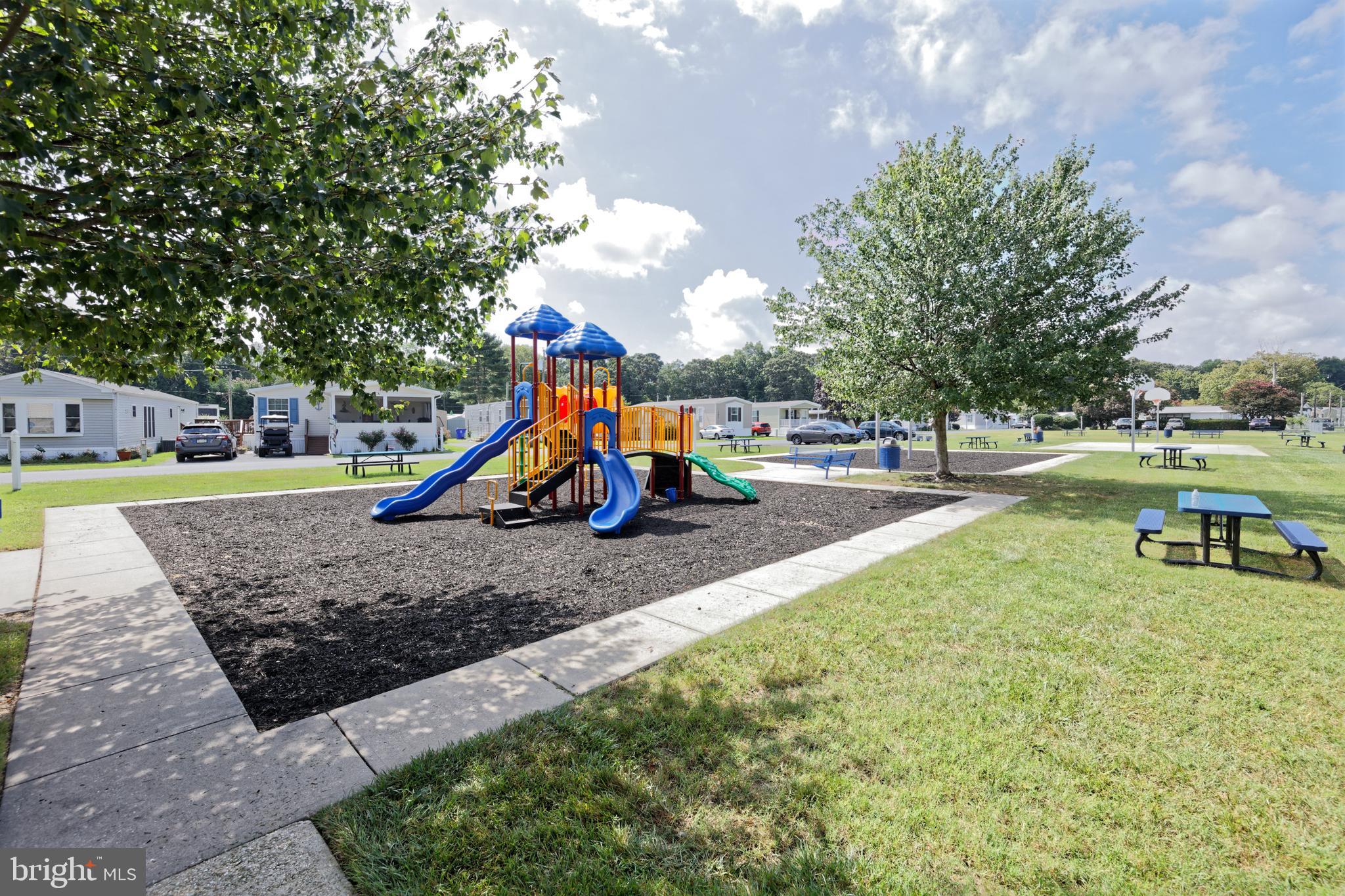 19989 CENTER AVENUE D95