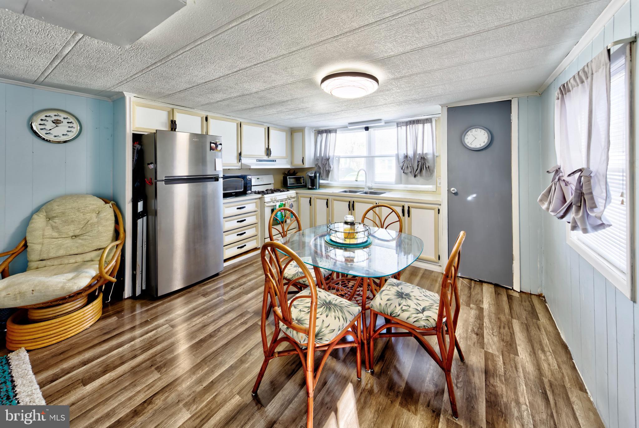 19989 CENTER AVENUE D95