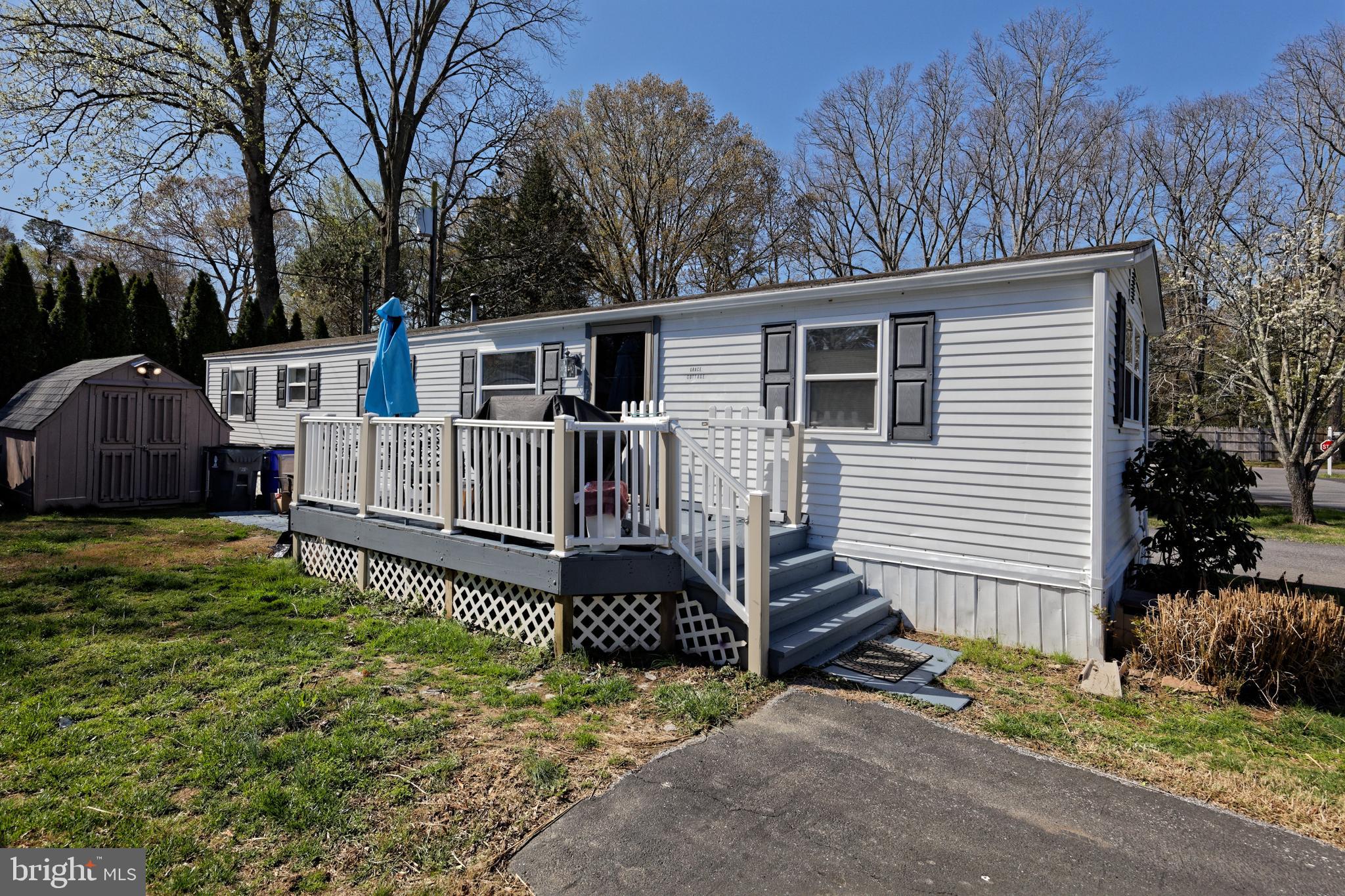 19989 CENTER AVENUE D95