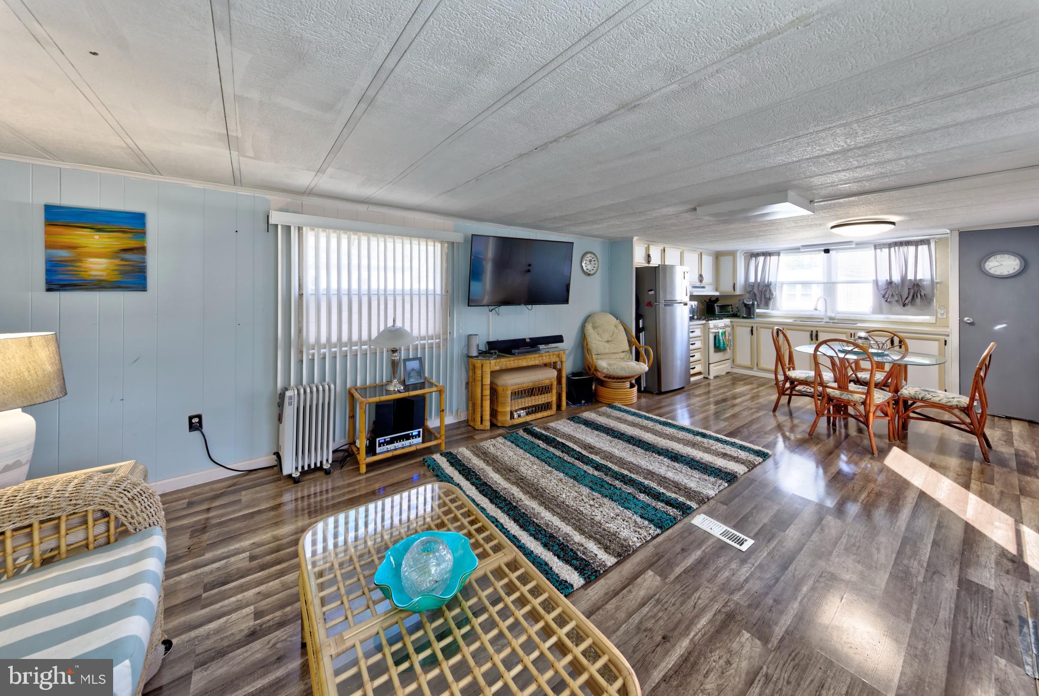 19989 CENTER AVENUE D95