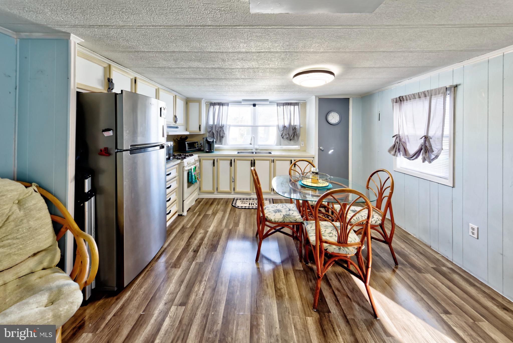 19989 CENTER AVENUE D95