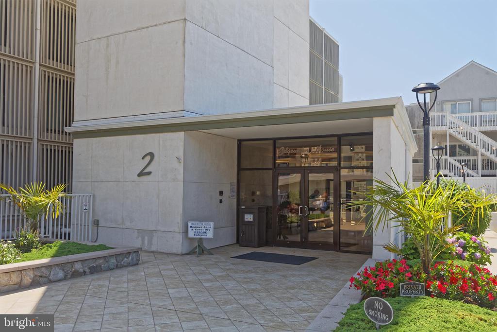 2 N VIRGINIA AVENUE 524