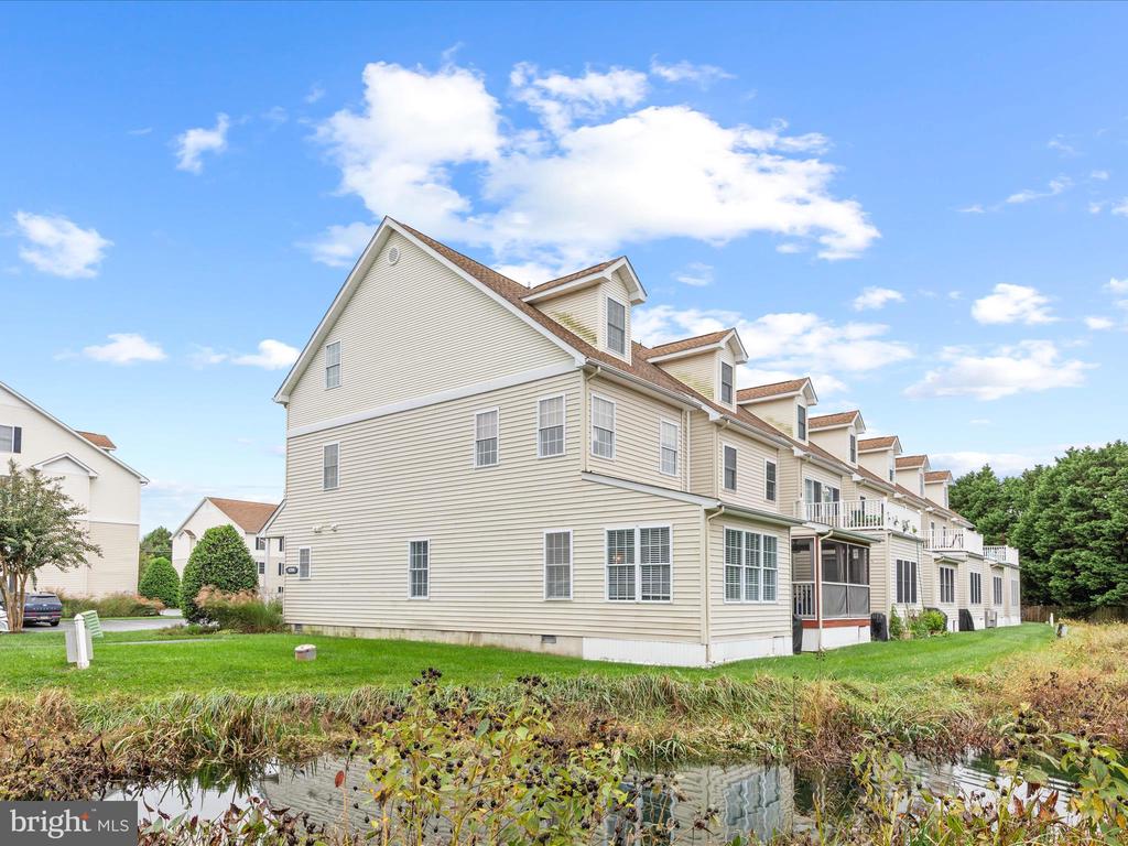 4201 SAND PIPER DRIVE