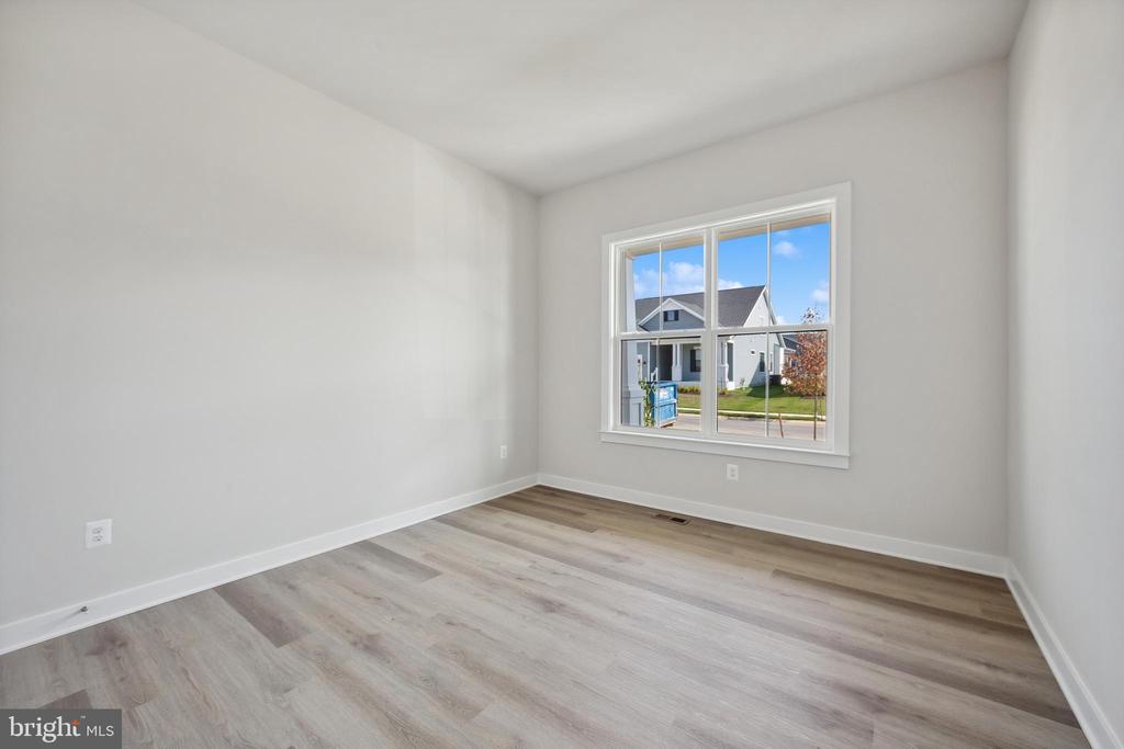 15432 SOLOMON WAY