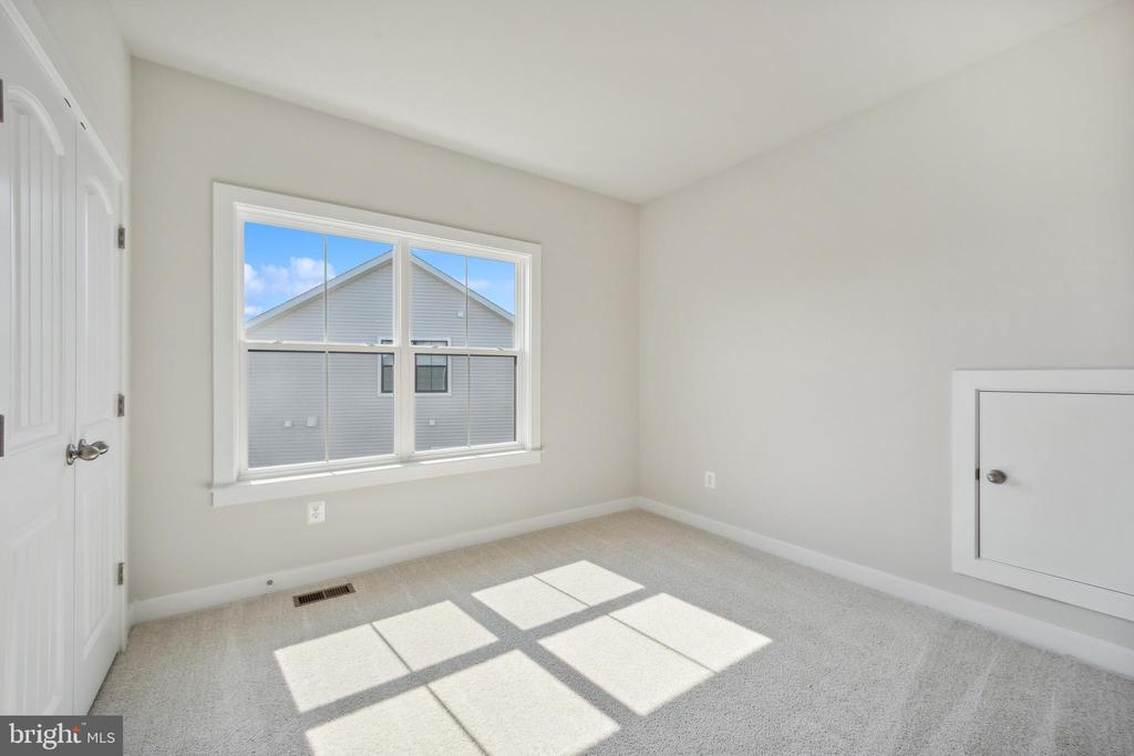 15432 SOLOMON WAY
