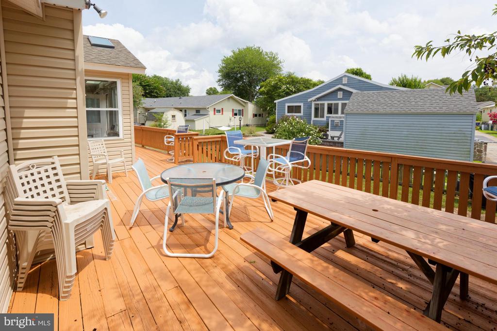 603 LAUREL COURT