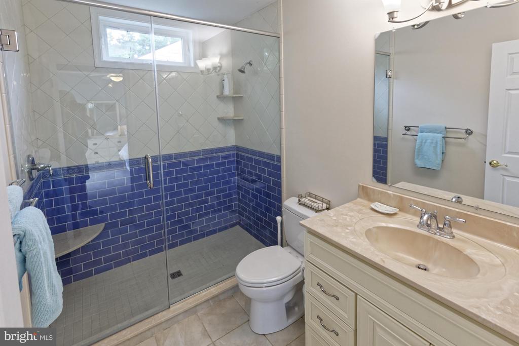 603 LAUREL COURT
