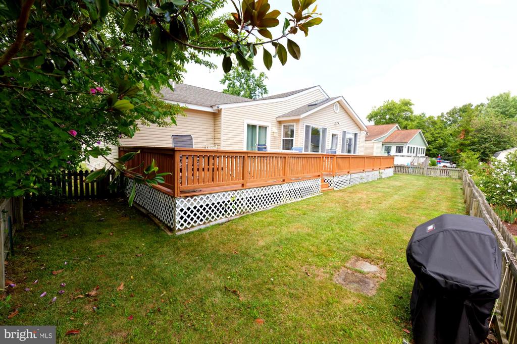 603 LAUREL COURT