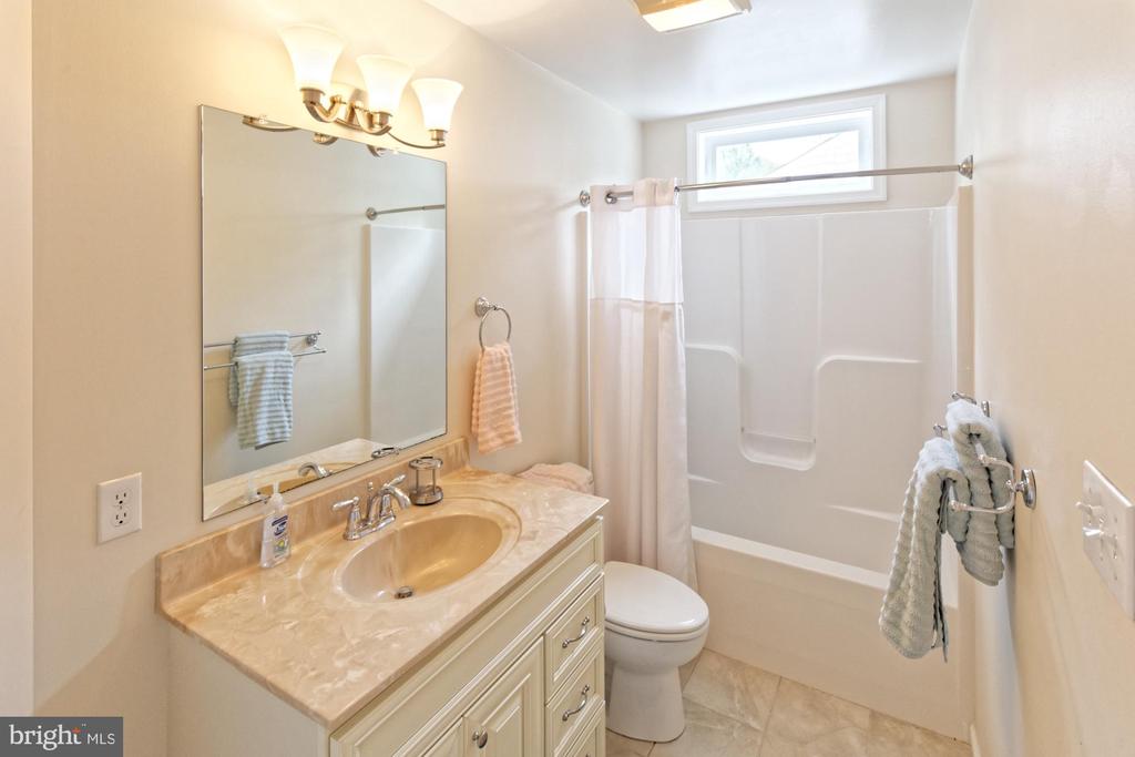 603 LAUREL COURT