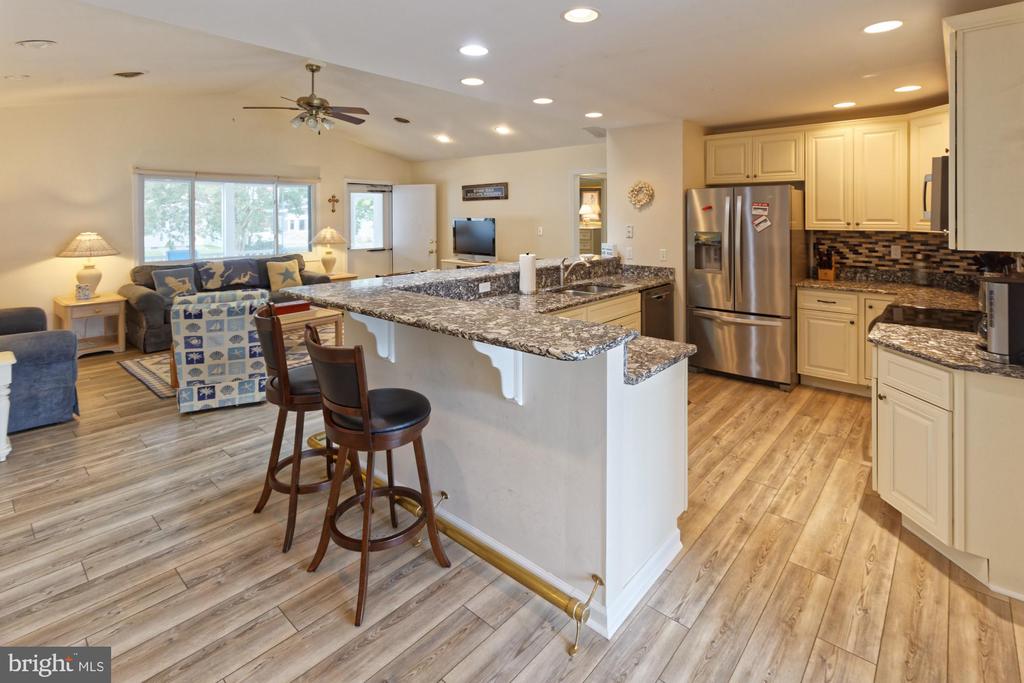 603 LAUREL COURT