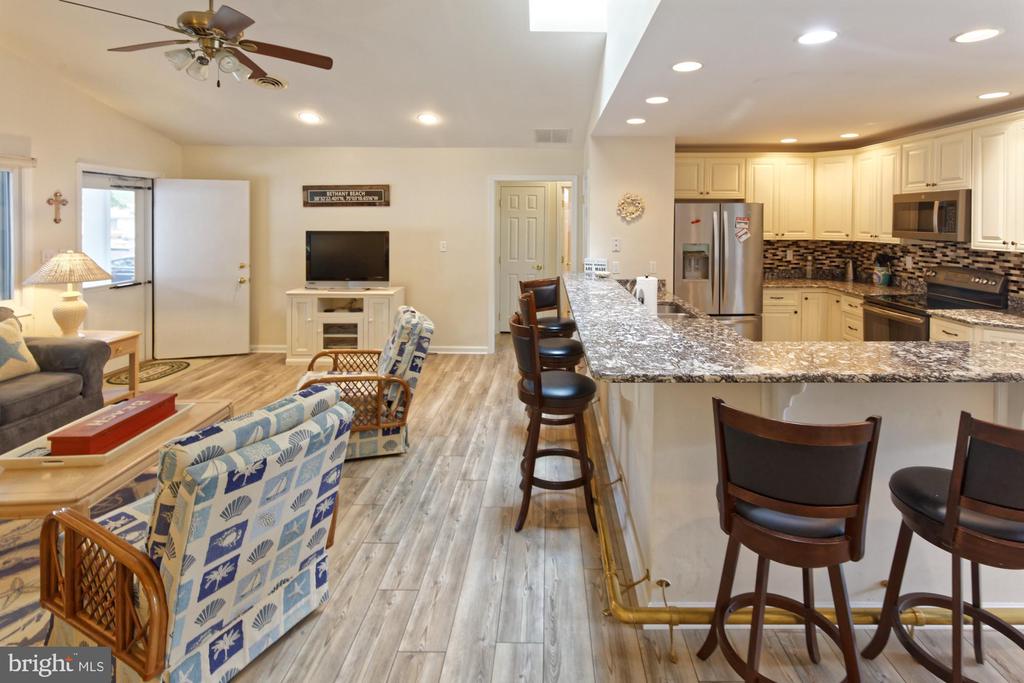 603 LAUREL COURT