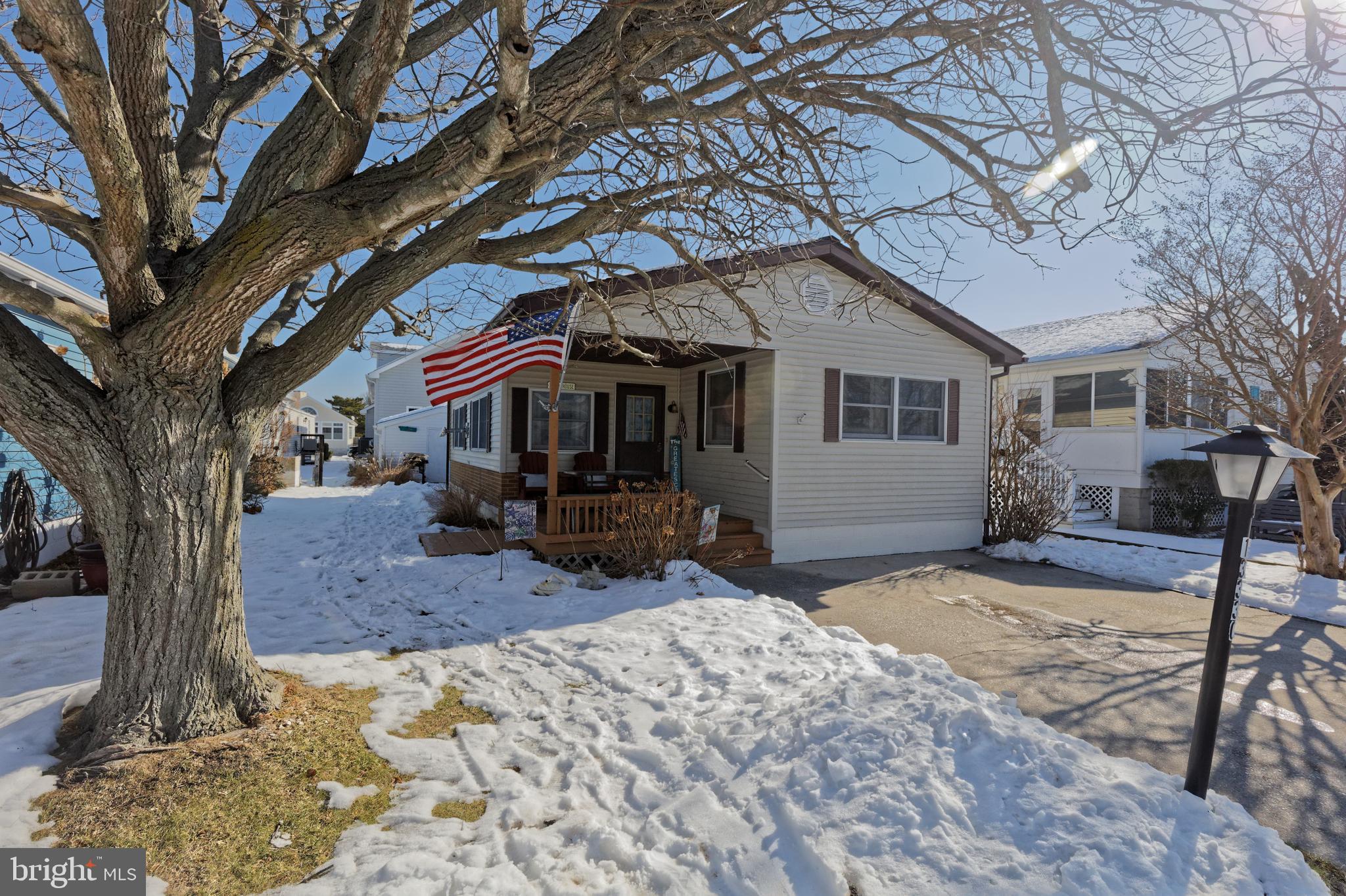 13330 CONSTITUTIONAL AVENUE