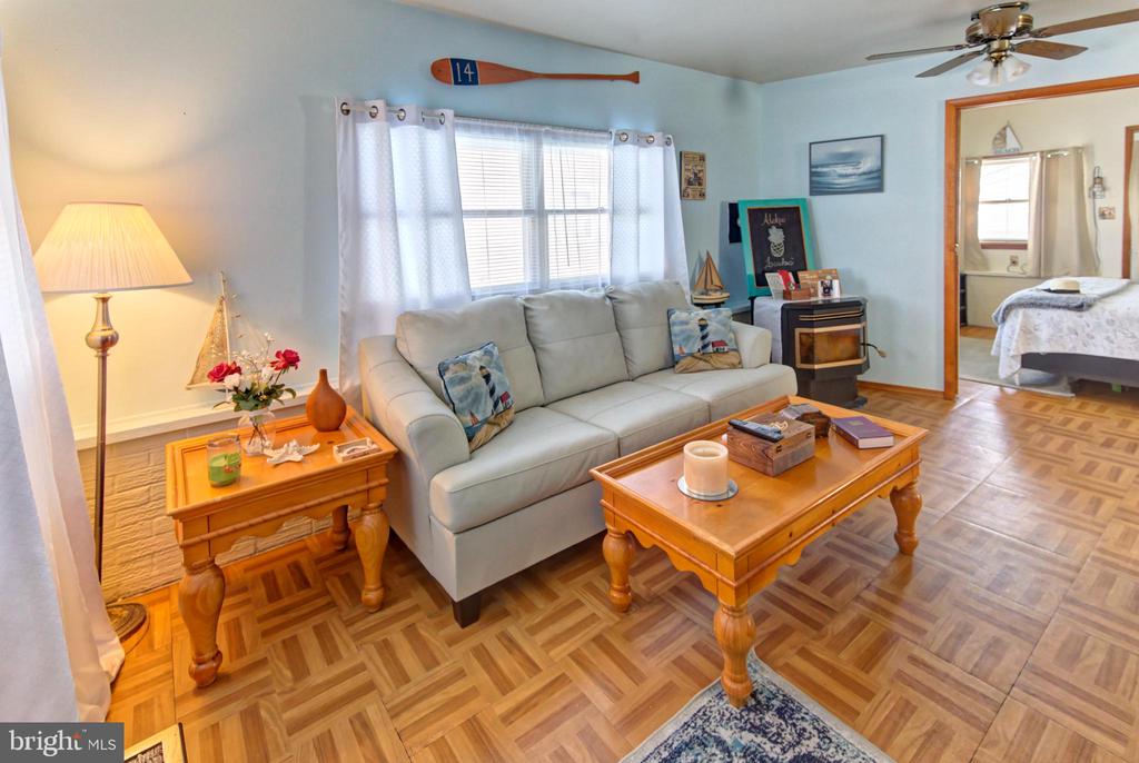13330 CONSTITUTIONAL AVENUE