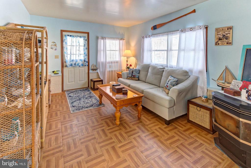 13330 CONSTITUTIONAL AVENUE