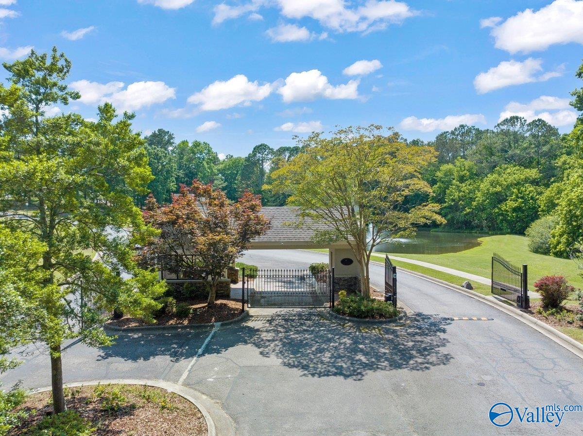 105 South Ridge Drive