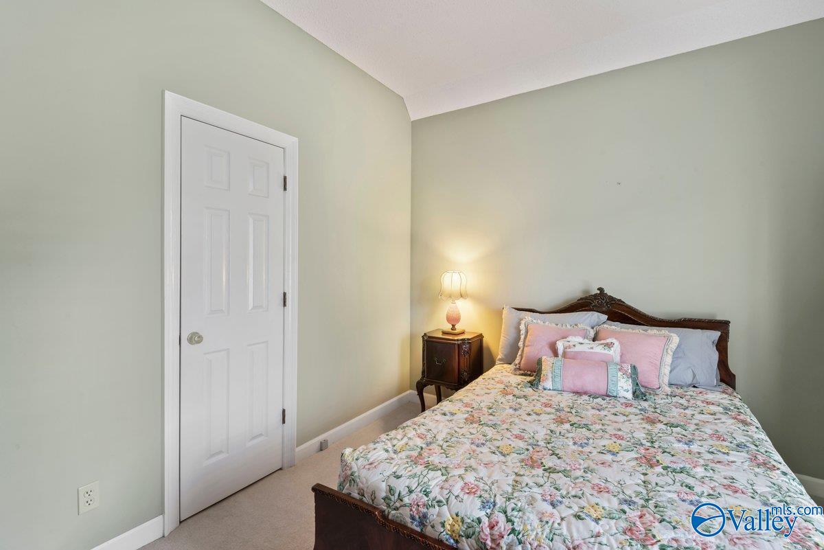 1000 Fielding Circle NW