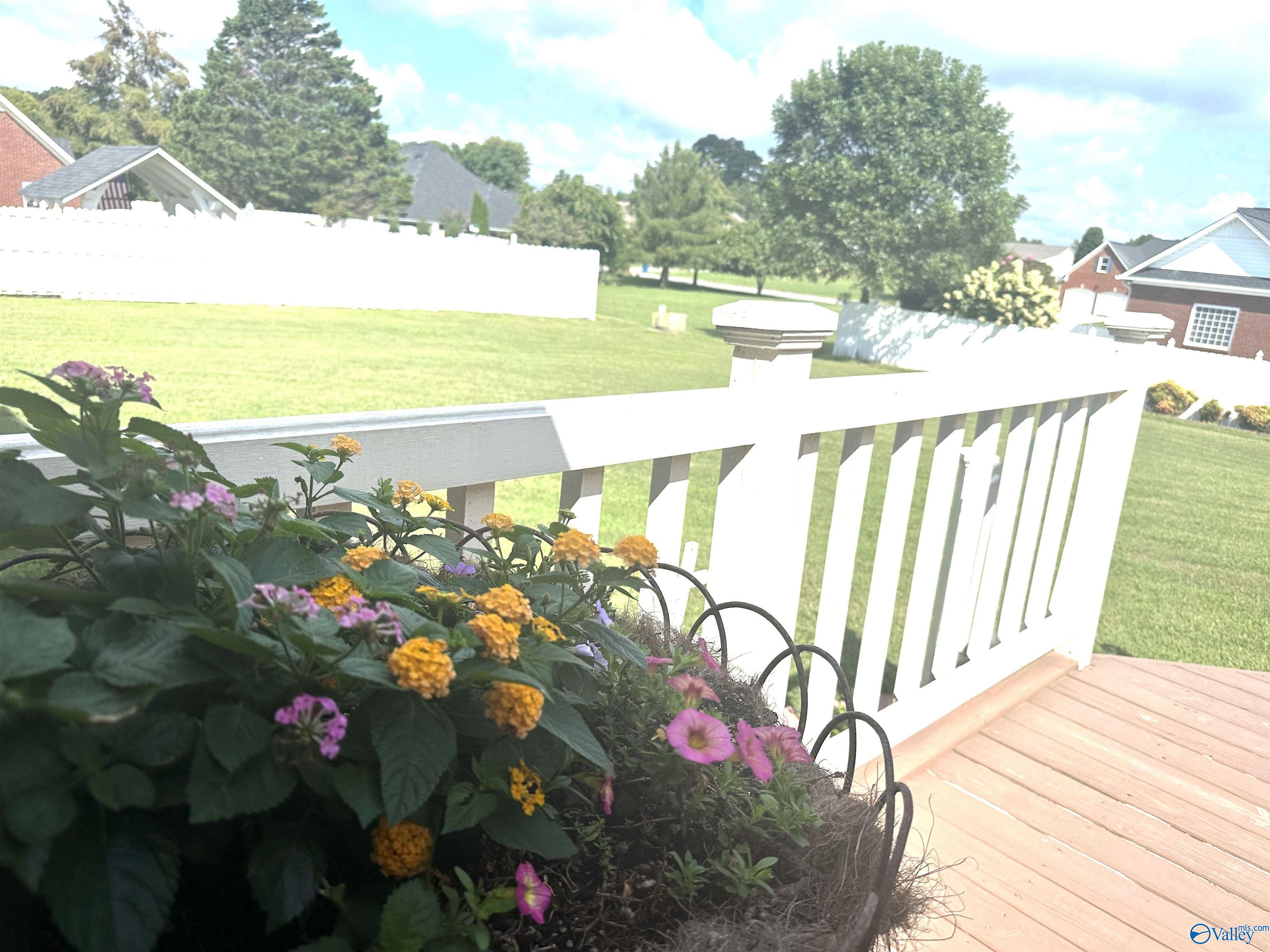 1000 Fielding Circle NW