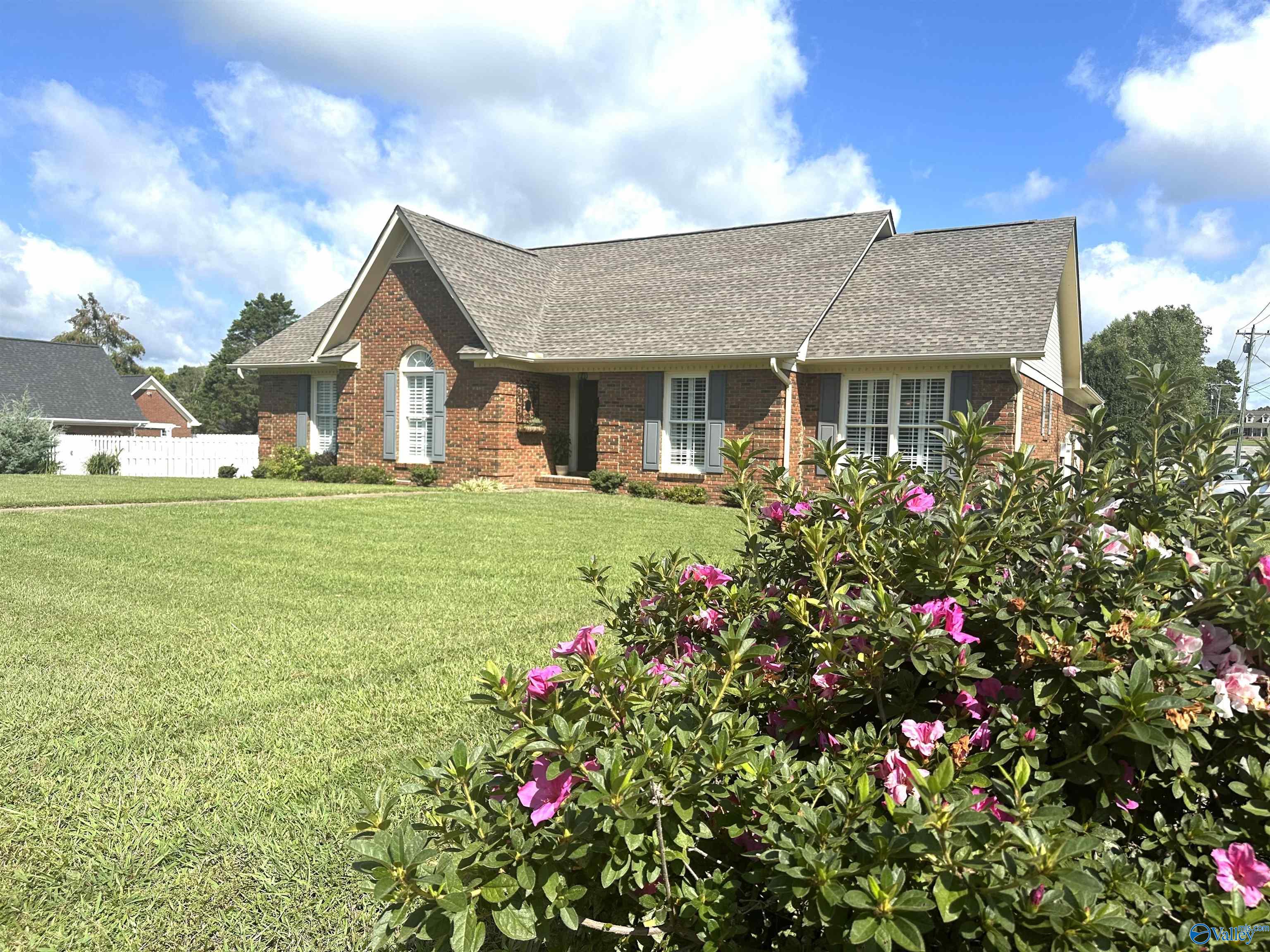 1000 Fielding Circle NW