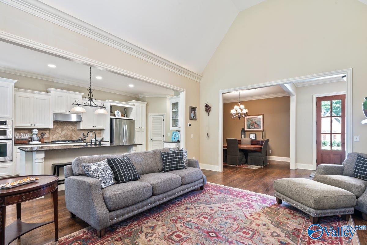 97 Turning Leaf Drive