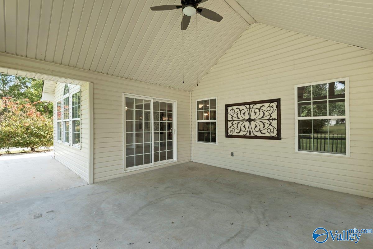 1040 Gannon Circle NW