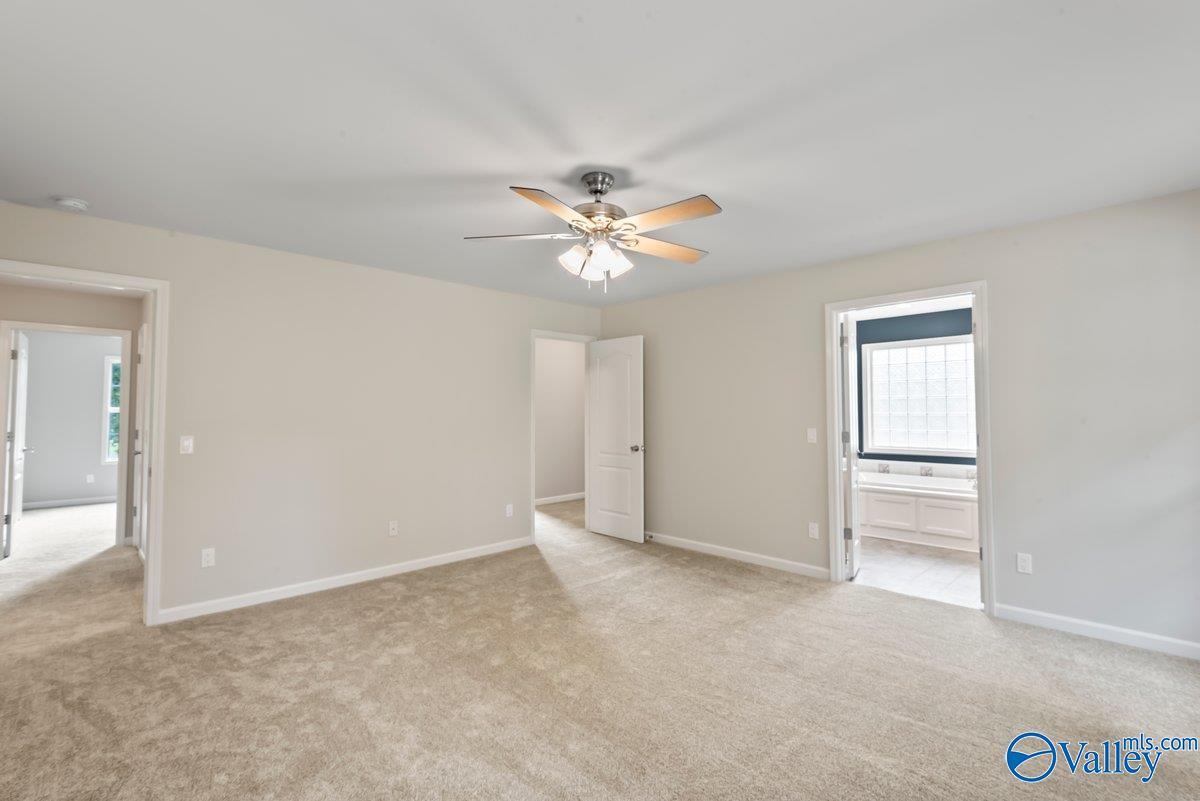 1040 Gannon Circle NW