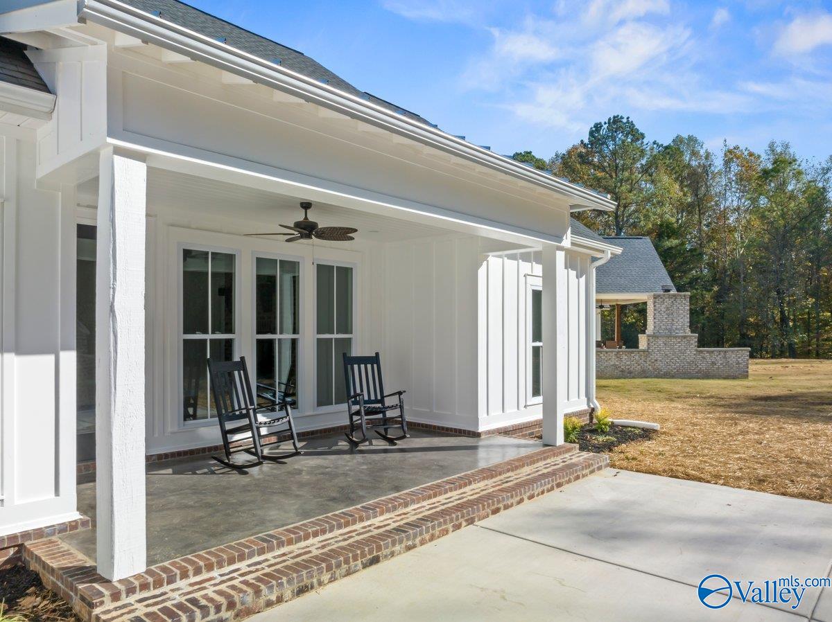 25 Bethel Crest Circle