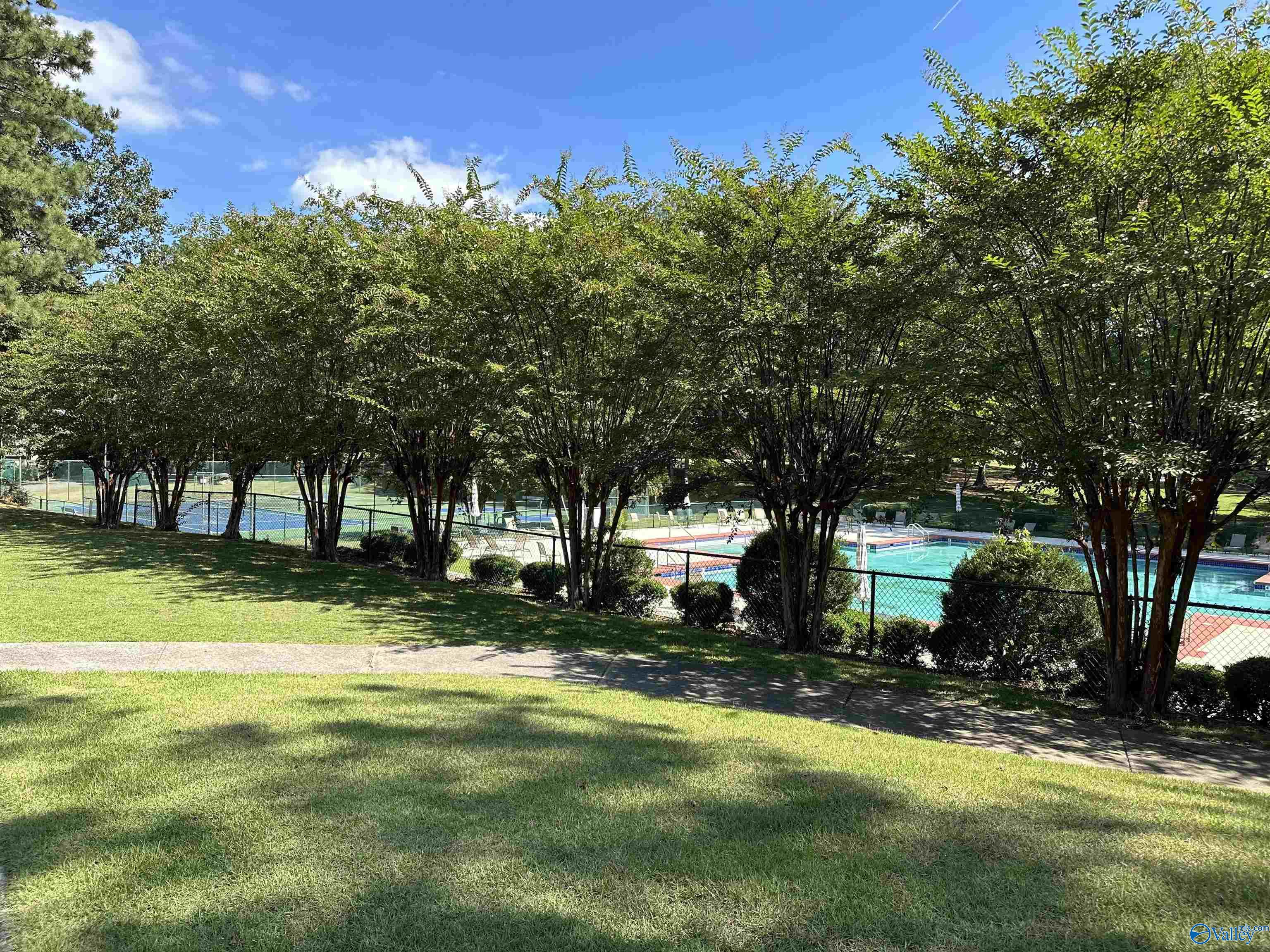 114 Ridgewood Circle