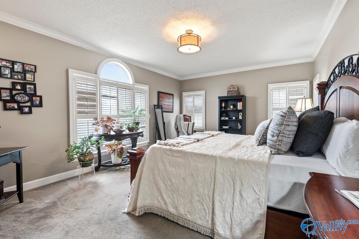 114 Ridgewood Circle